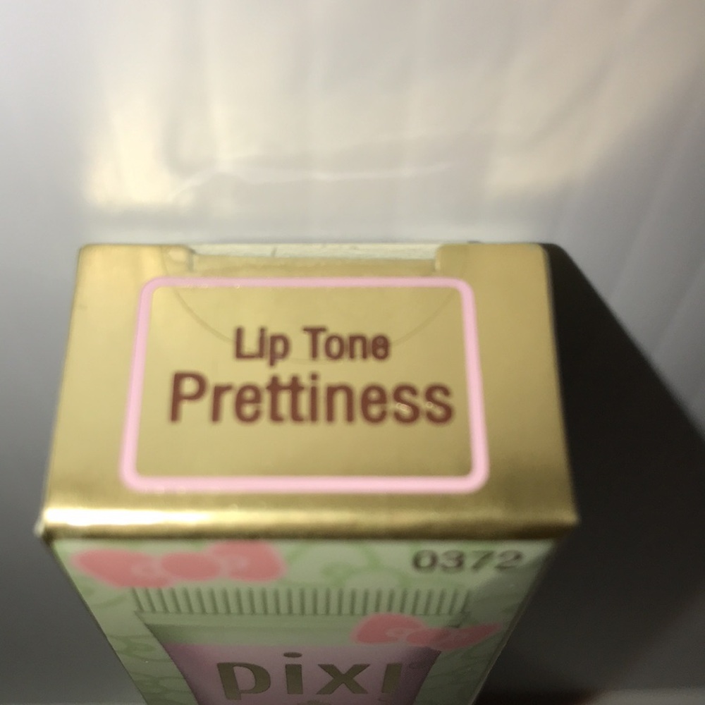 Pixi Hello Kitty Lip Tone pH Reactive Tint NEW 0.4oz - Picture 5 of 9
